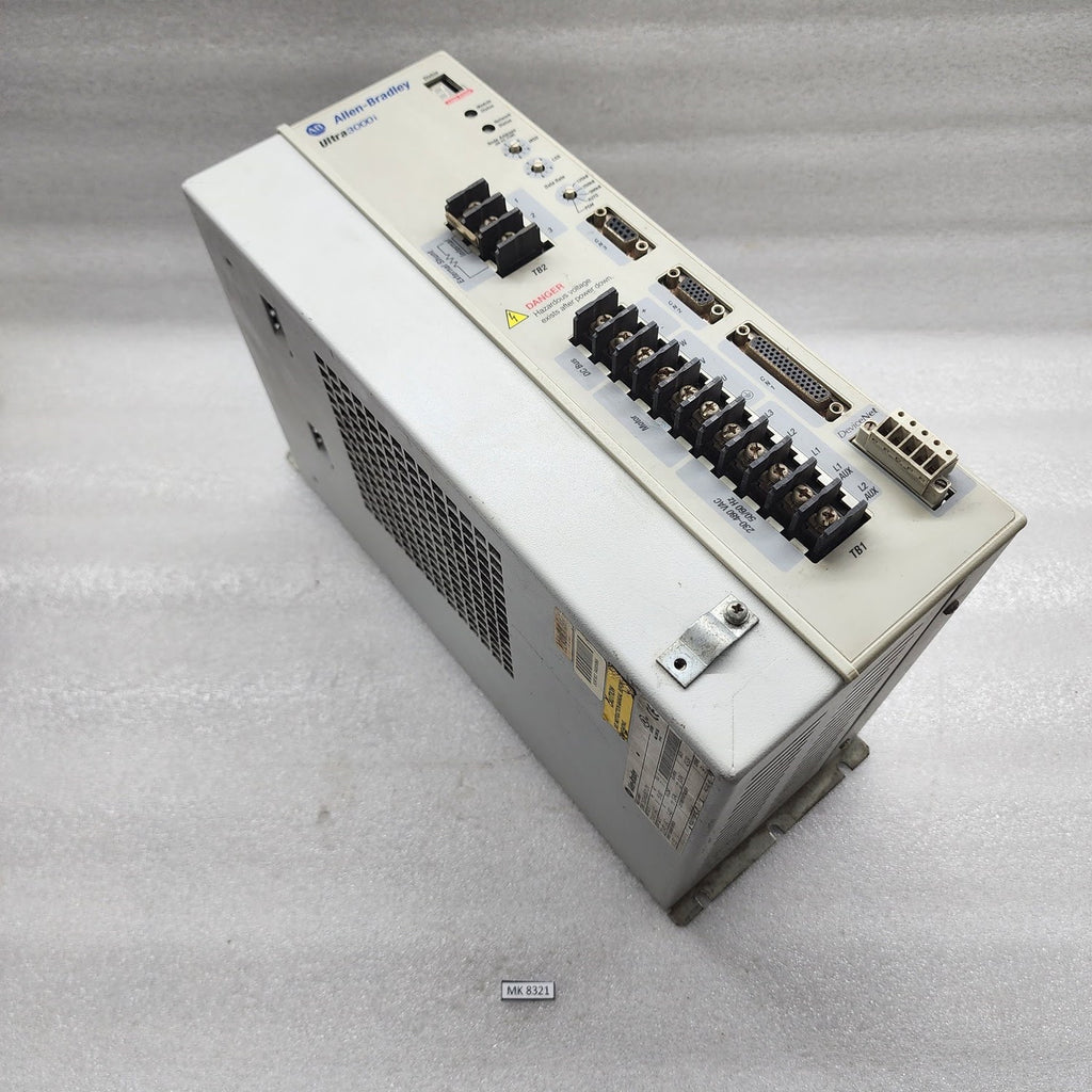 ALLEN BRADLEY 2098-DSD-HV050X-DN ULTRA 3000 DIGITAL SERVO DRIVER