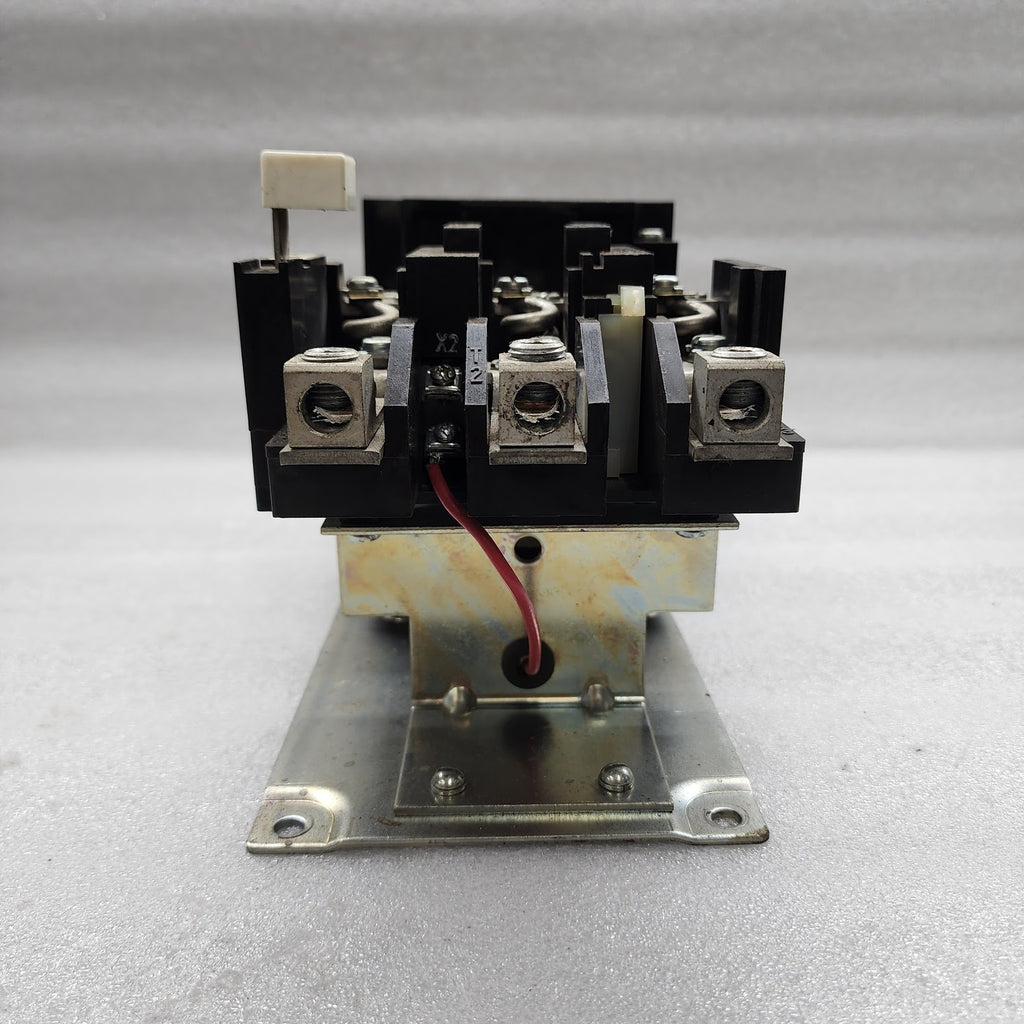 CUTLER HAMMER A10EN0 MOTOR STARTER 90A A10E-2