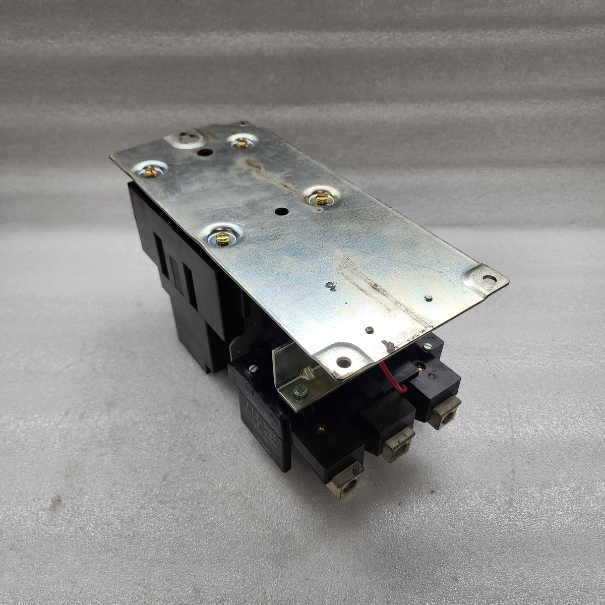CUTLER HAMMER A10EN0 MOTOR STARTER 90A A10E-2