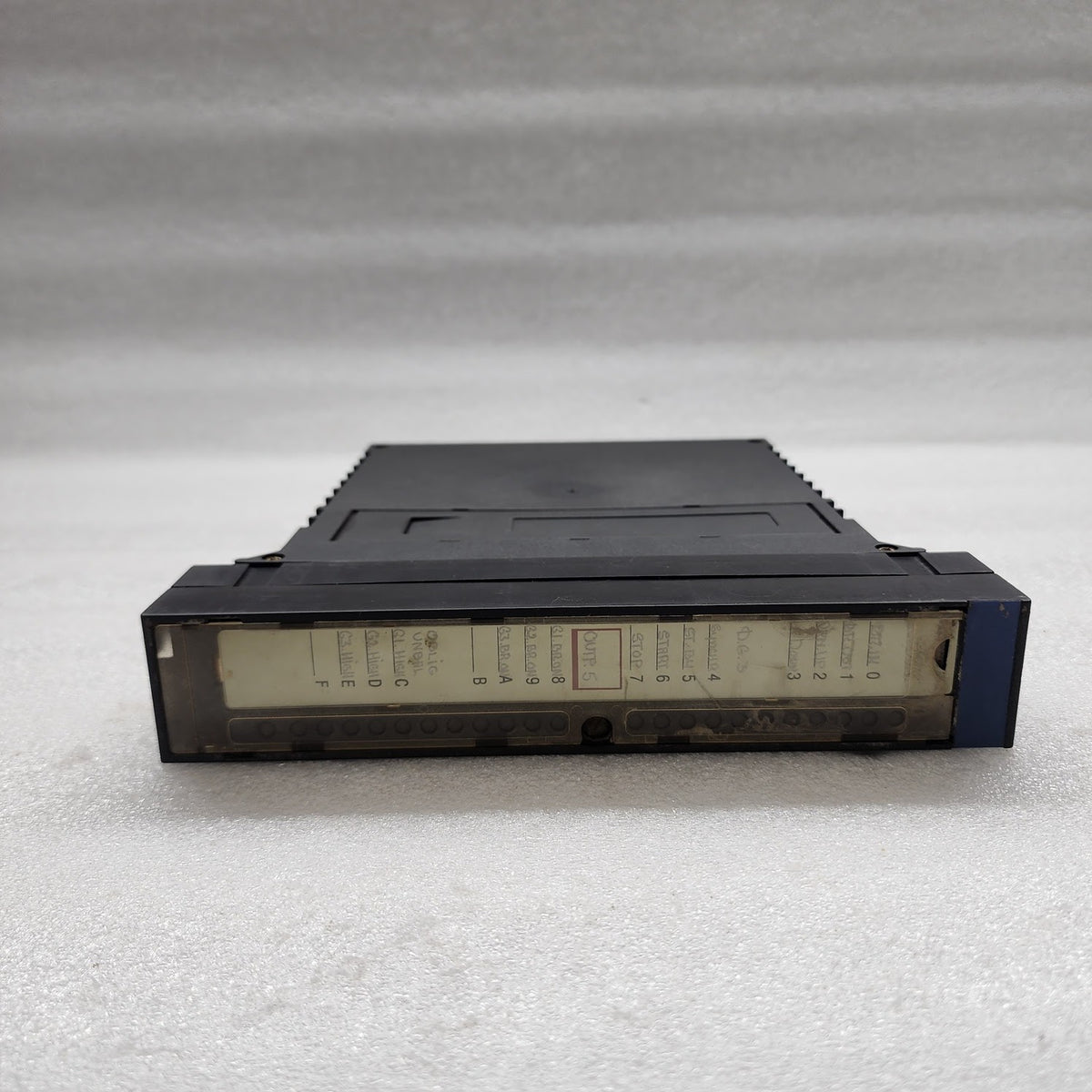 TELEMECANIQUE TSXDST1635 I/O MODULE
