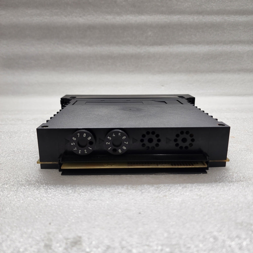 TELEMECANIQUE TSXDST1635 I/O MODULE