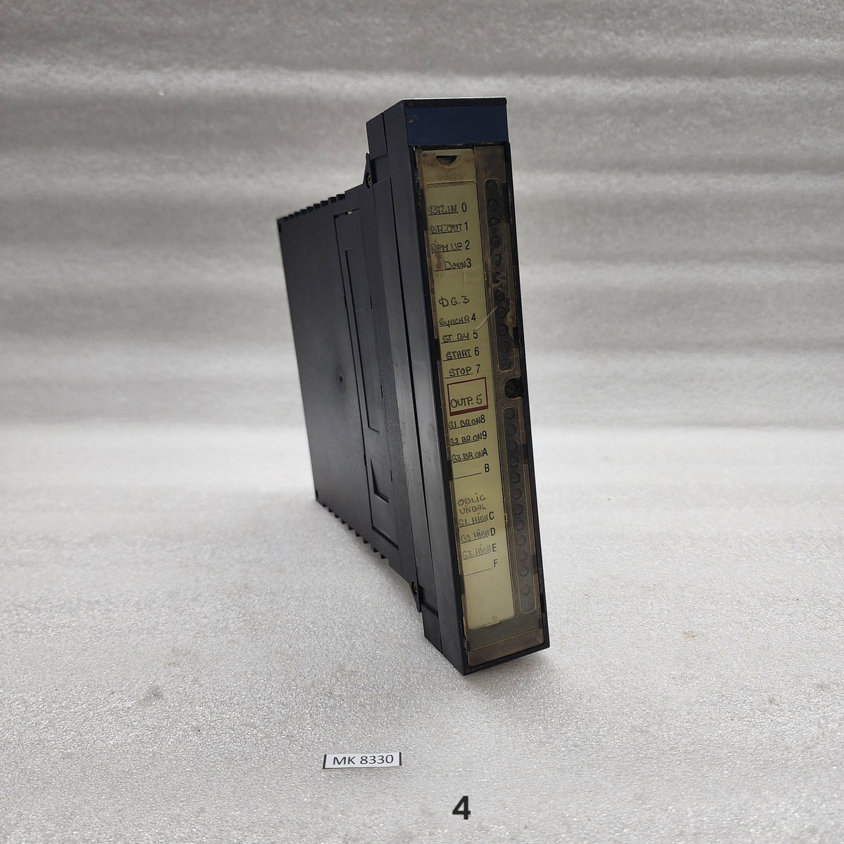 TELEMECANIQUE TSXDST1635 I/O MODULE