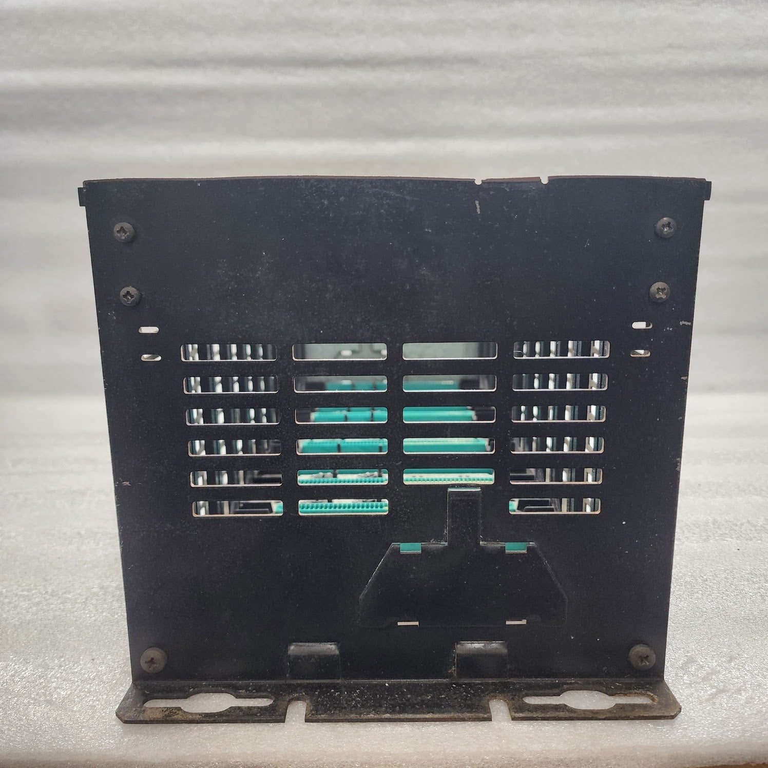 TELEMECANIQUE TSXRKS8 SINGLE RACK 8 POS SIMPLE BUS