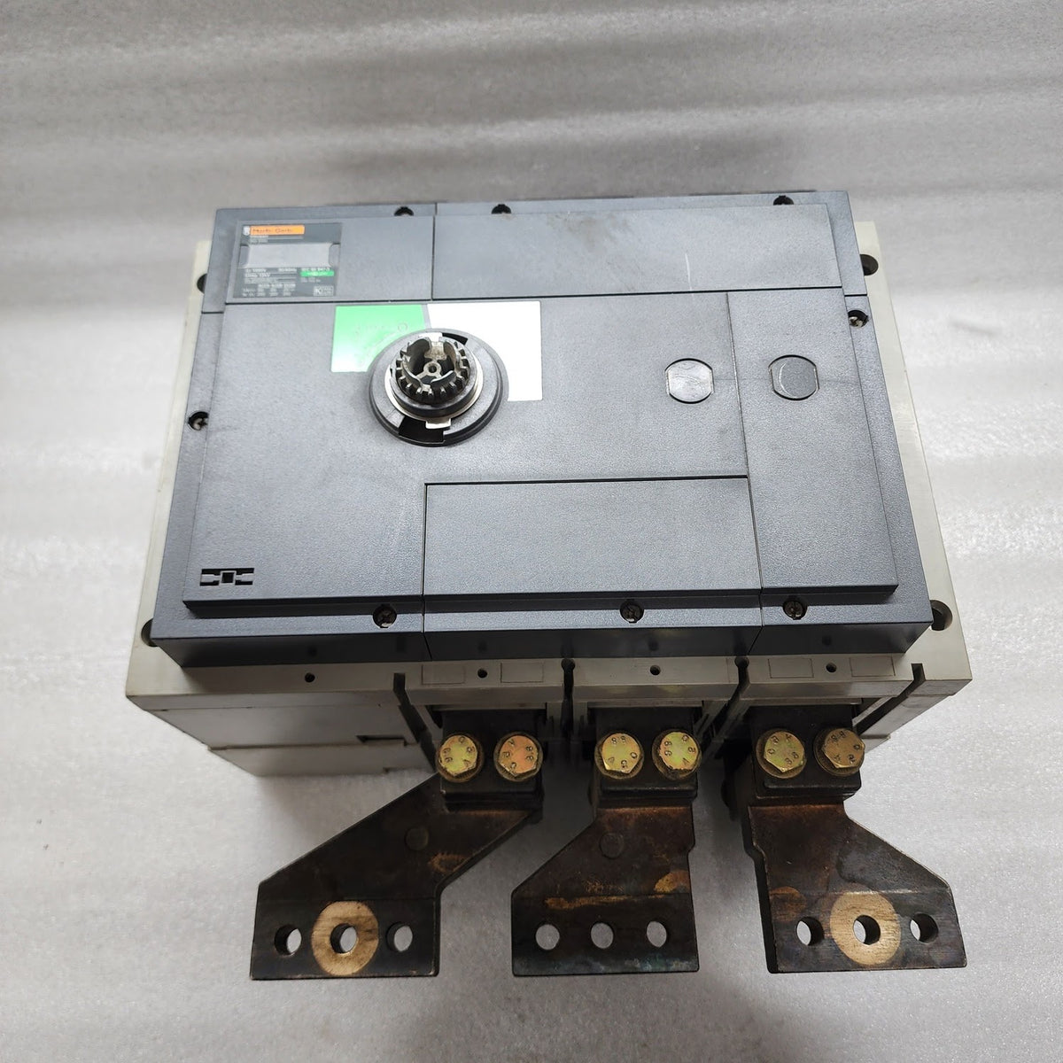 MERLIN GERIN INS2000 3-POLE SWITCH DISCONNECTOR 2000A 31338