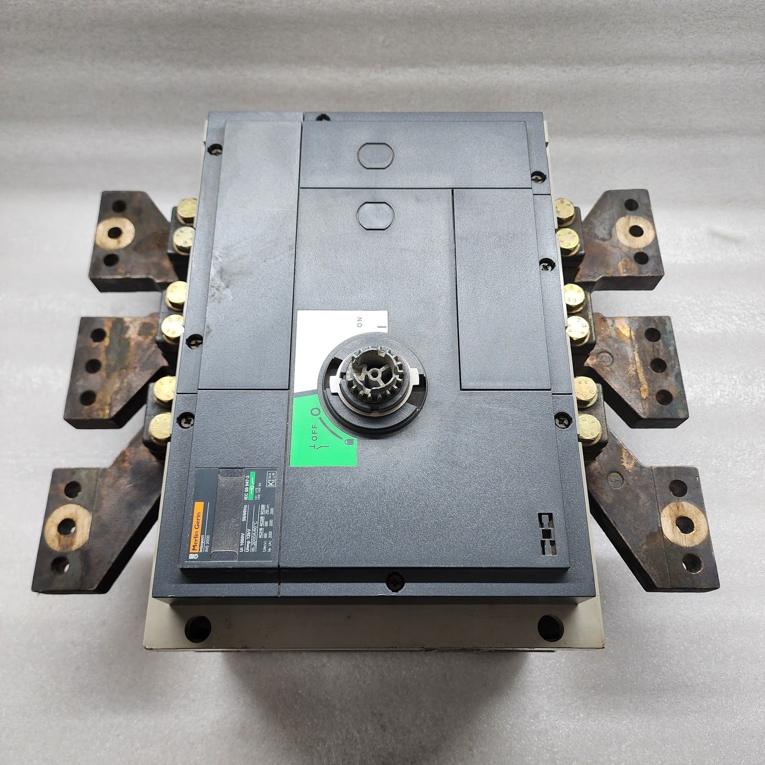 MERLIN GERIN INS2000 3-POLE SWITCH DISCONNECTOR 2000A 31338