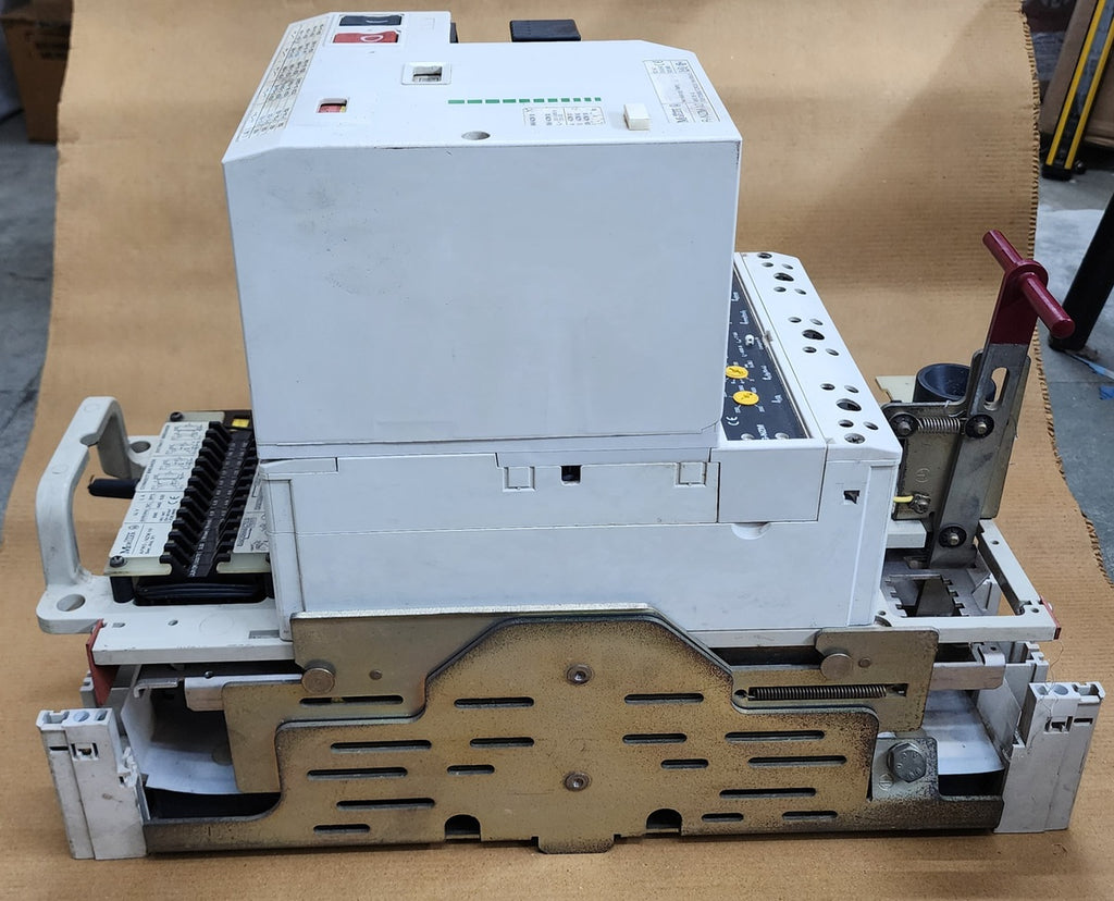 MOELLER R-NZM 10 3-POLE CIRCUIT BREAKER TRIP 400A ZMV-400-NZM 10