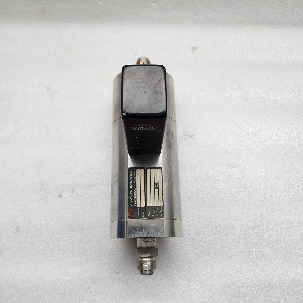 BROOKS MFC 5853 MASS FLOW CONTROLLER