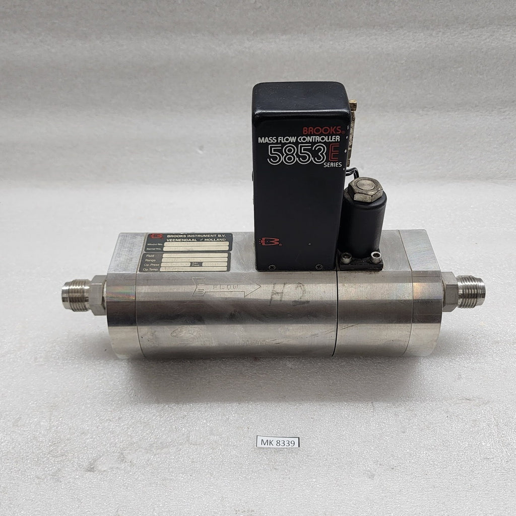 BROOKS MFC 5853 MASS FLOW CONTROLLER
