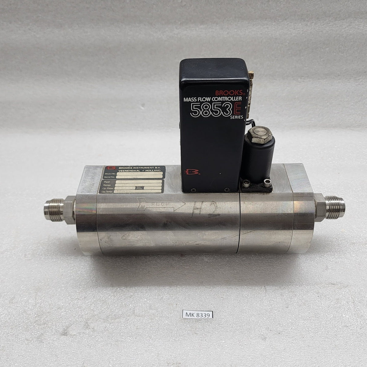 BROOKS MFC 5853 MASS FLOW CONTROLLER