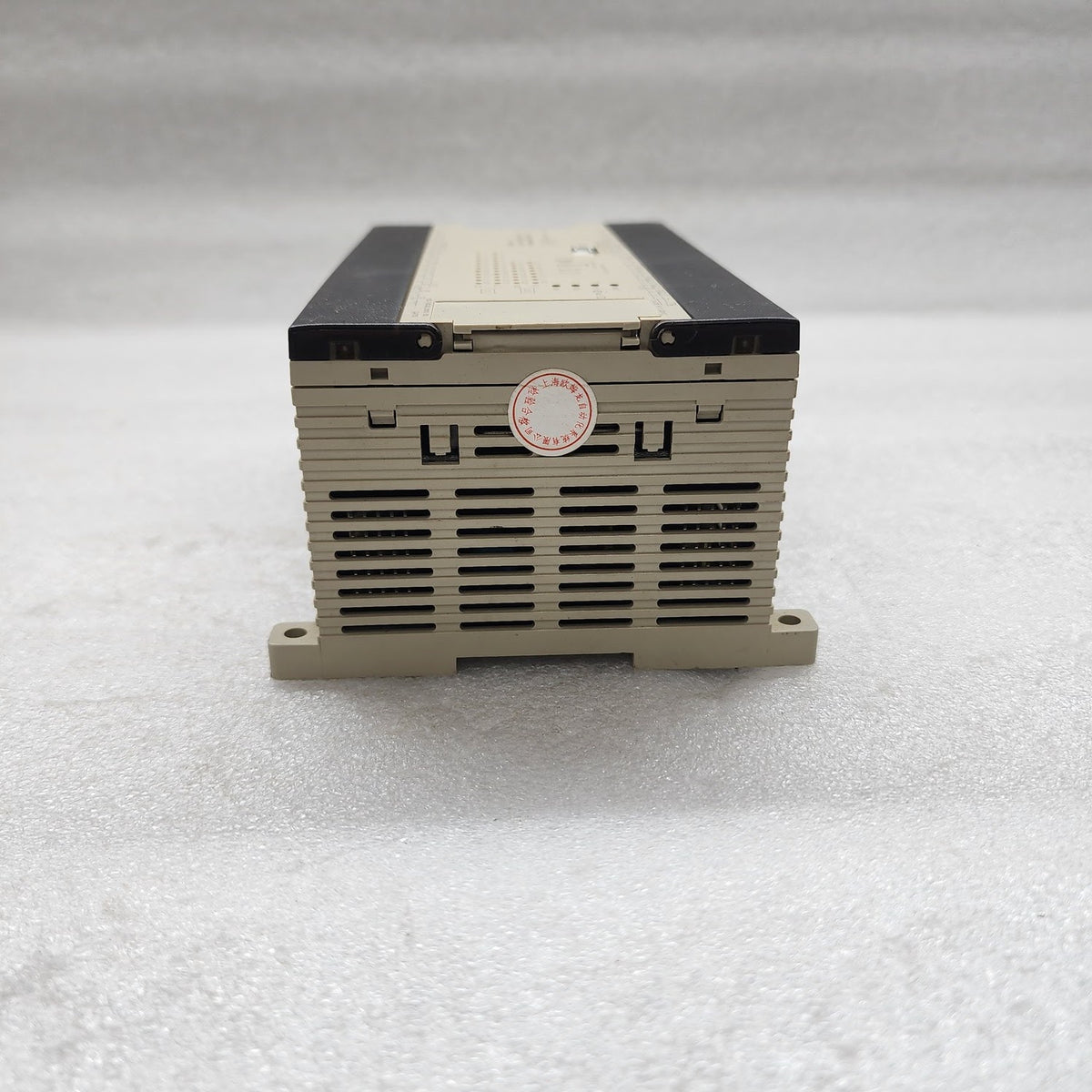 OMRON CPM1A-40CDR-A-V1 PROGRAMMABLE CONTROLLER 100-240VAC
