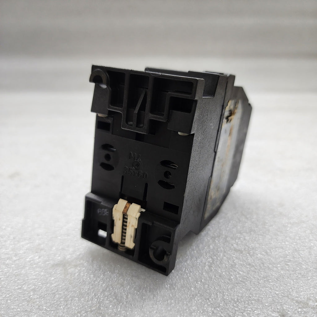 SIEMENS 3TF41 POWER CONTACTOR COIL VOLTAGE 100-110V