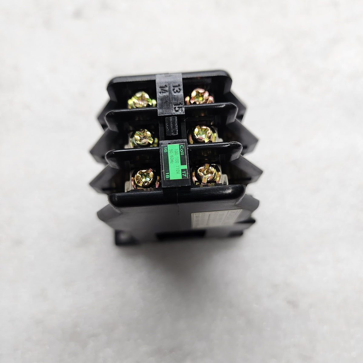 FUJI ELECTRIC SRC50-2U/X (4a2b) AUXILIARY RELAY COIL VOLTAGE 100-110V