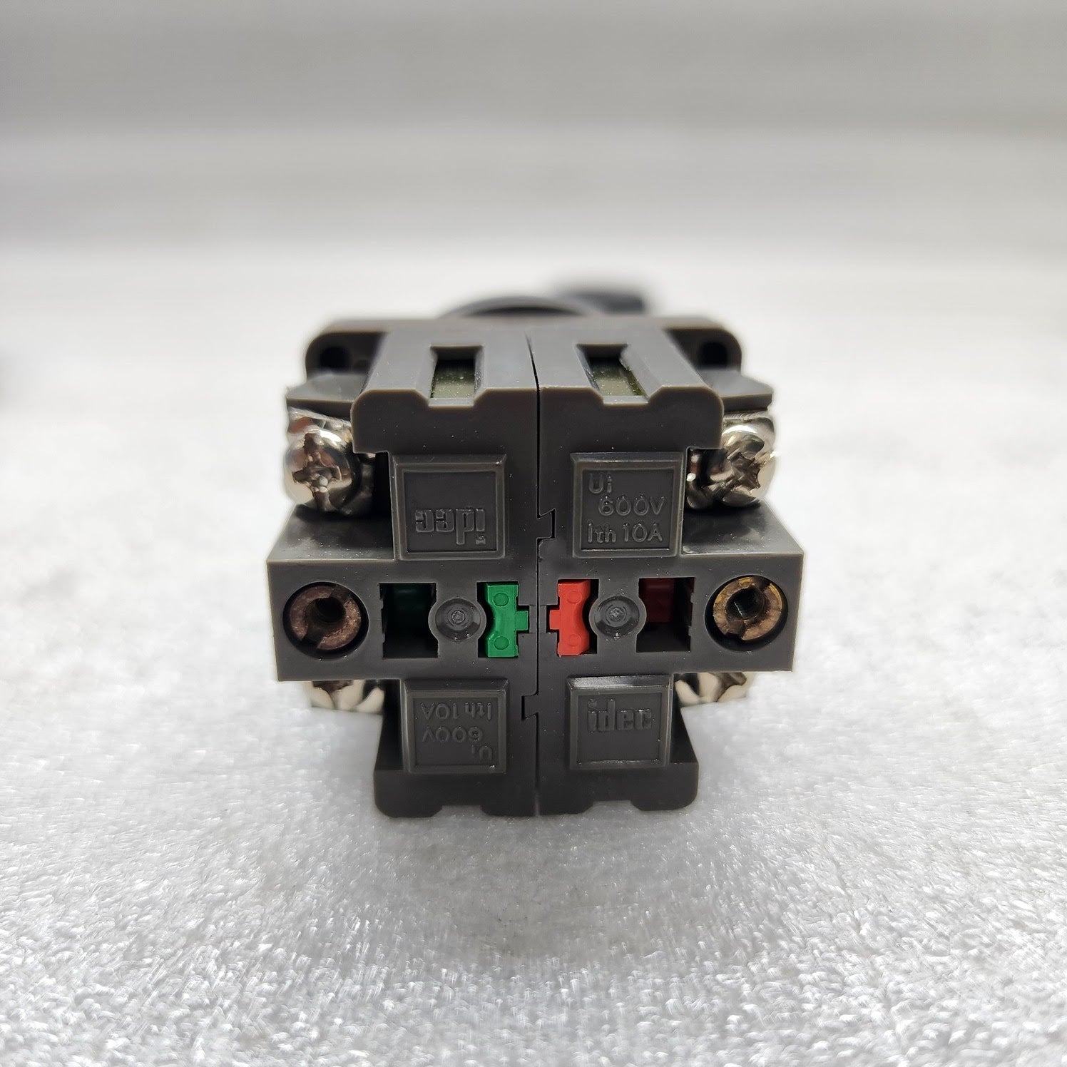 IDEC ABN211-B PUSH BUTTON