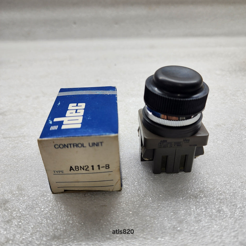 IDEC ABN211-B PUSH BUTTON