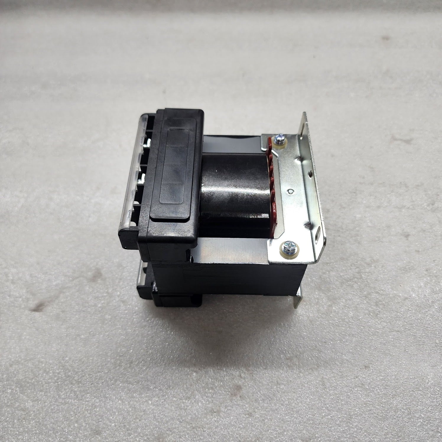 ZHEJIANG CHUANBIAN ELECTRIC BK-100 SINGLE PHASE TRANSFORMER 100VA 220V TO 110V
