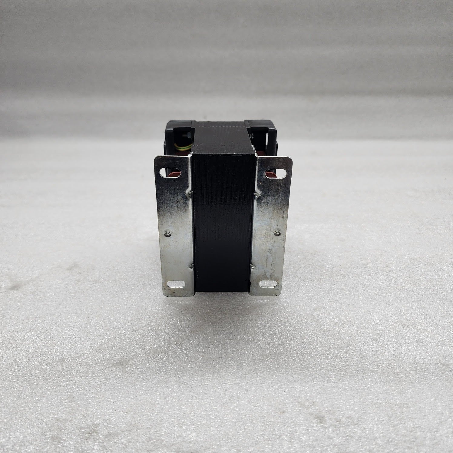 ZHEJIANG CHUANBIAN ELECTRIC BK-100 SINGLE PHASE TRANSFORMER 100VA 220V TO 110V