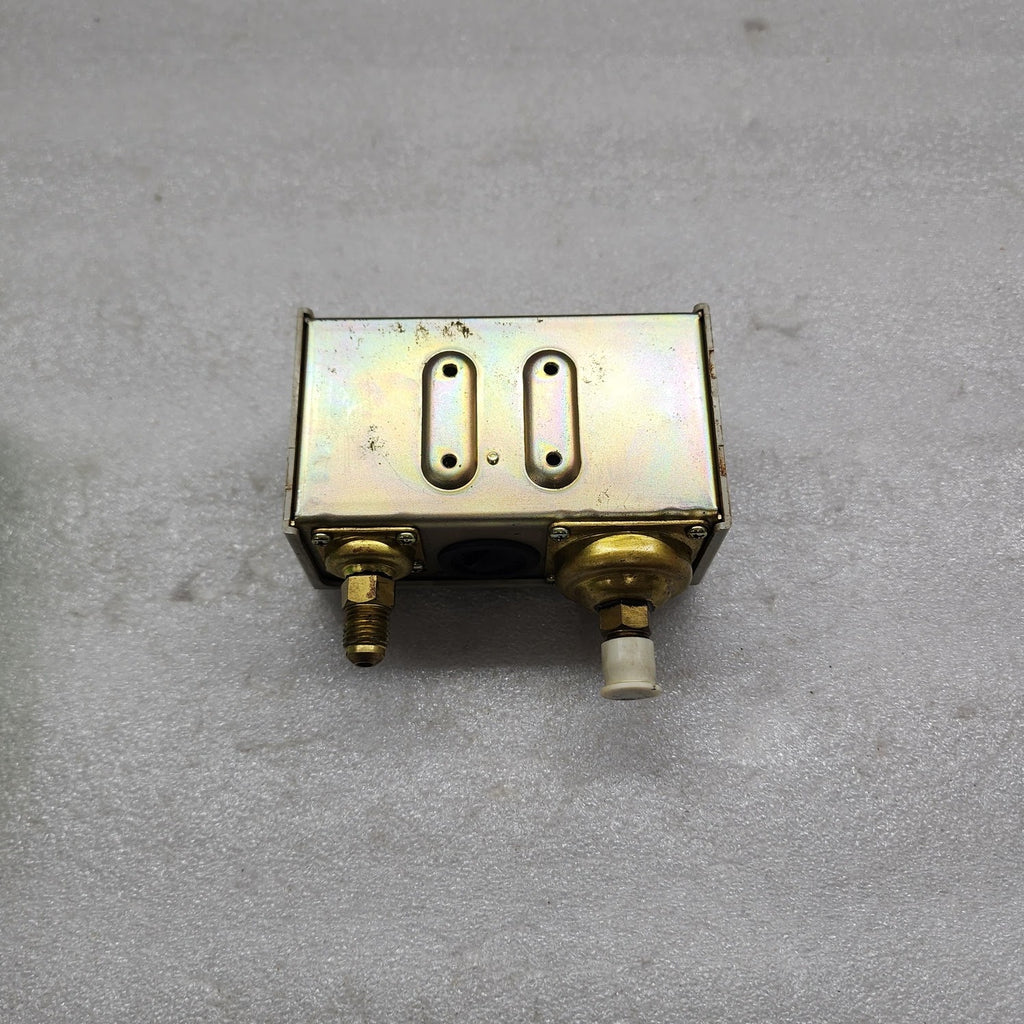 SAGINOMIYA DNS-D606M PRESSURE CONTROLS 004288