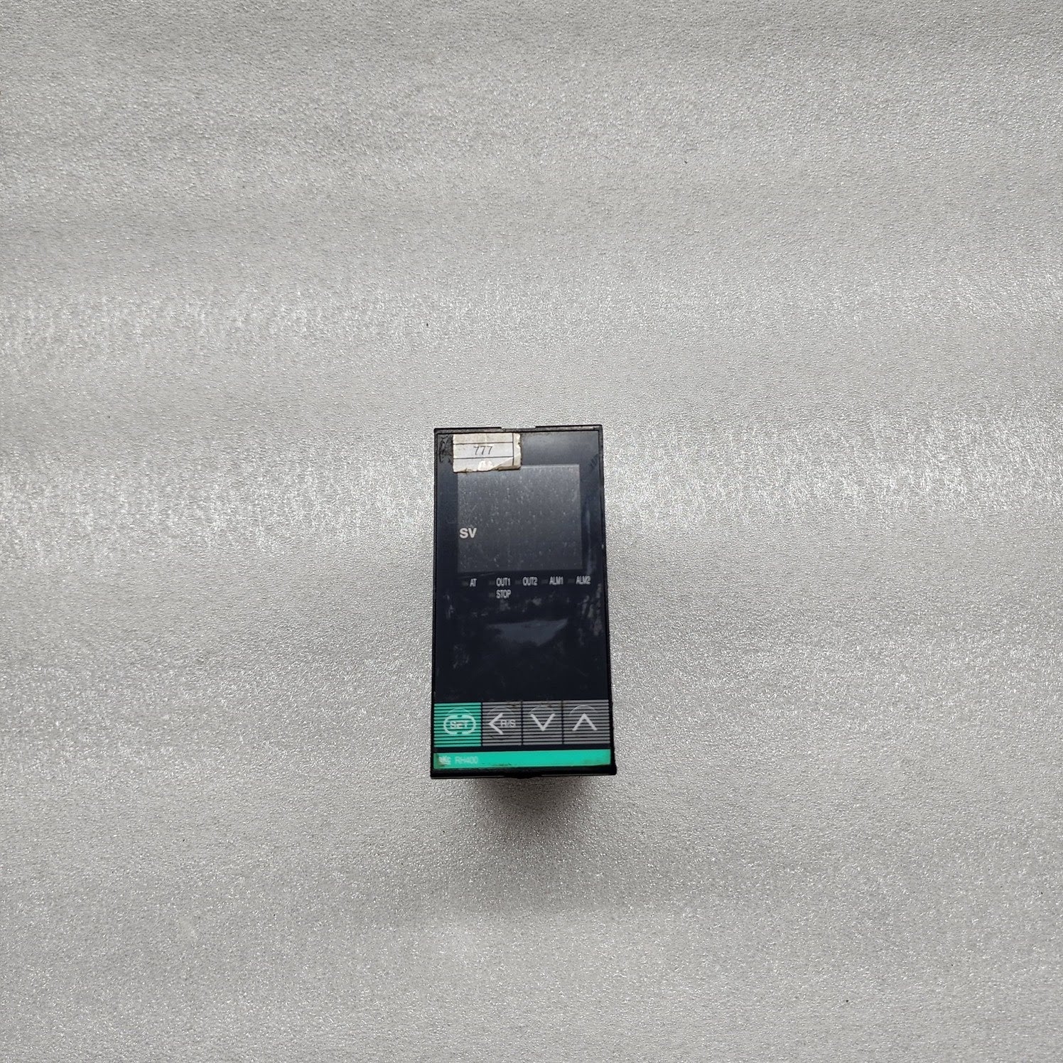 RKC INSTRUMENT RH400 TEMPERATURE CONTROLLER 100-240V