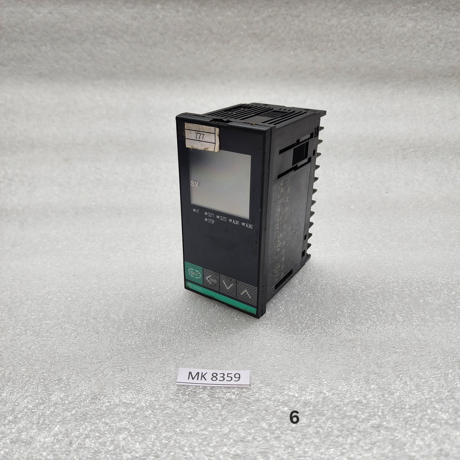 RKC INSTRUMENT RH400 TEMPERATURE CONTROLLER 100-240V