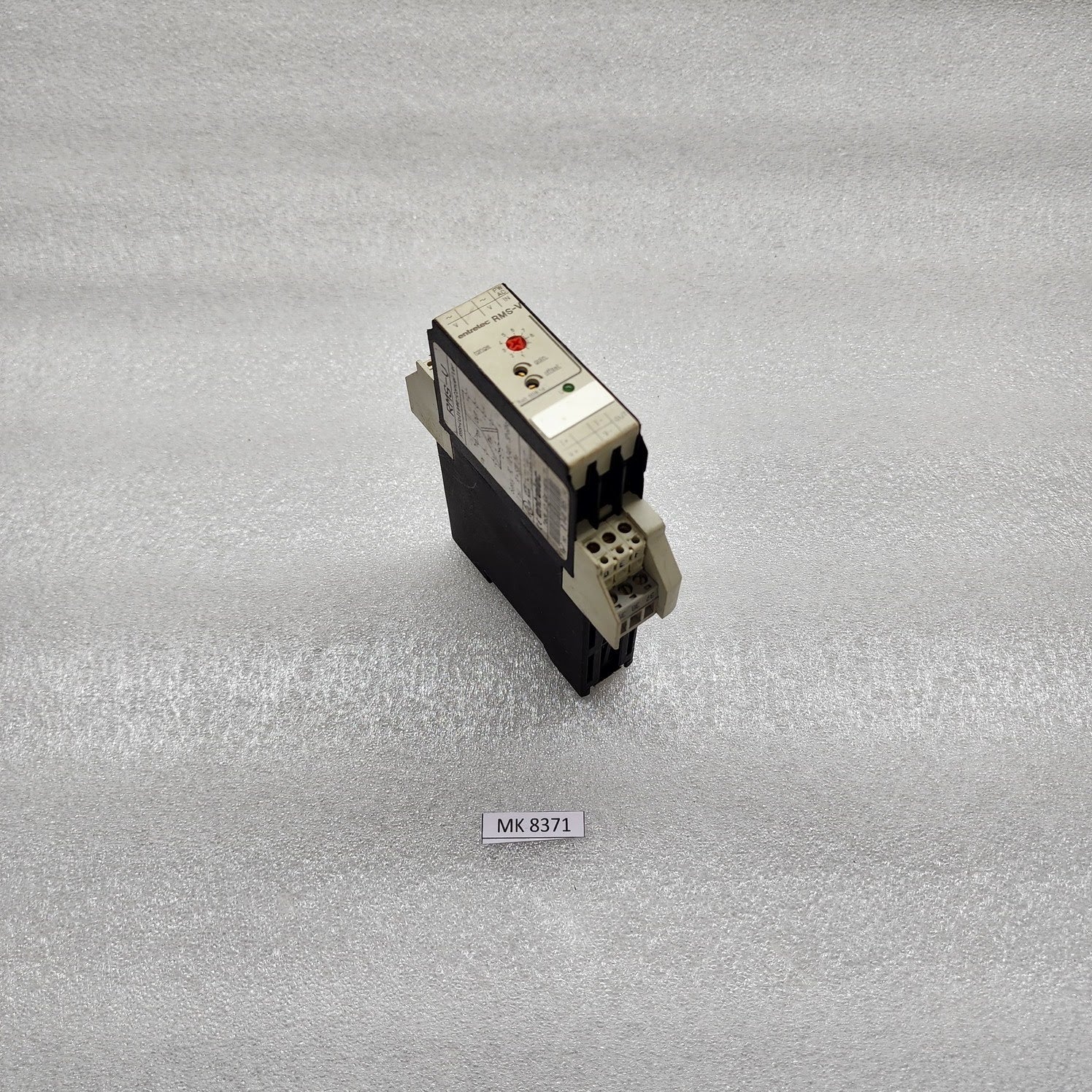 ENTRELEC RMS-V VOLTAGE CONVERTER 0.040.009.14 110-240VAC