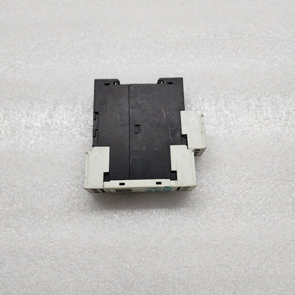 SIEMENS 3UG4615-1CR20 VOLTAGE MONITORING RELAY