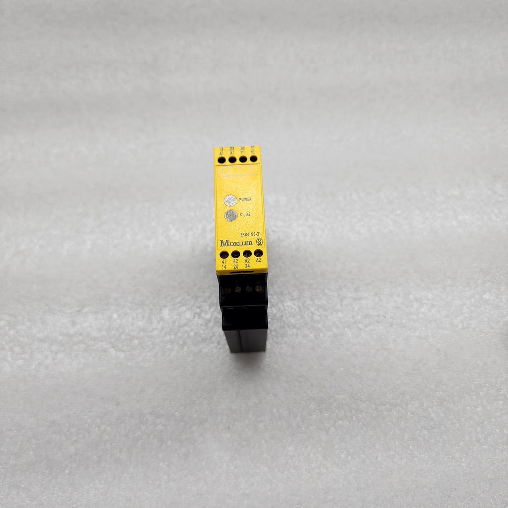MOELLER ESR4-NO-31 SAFETY RELAY