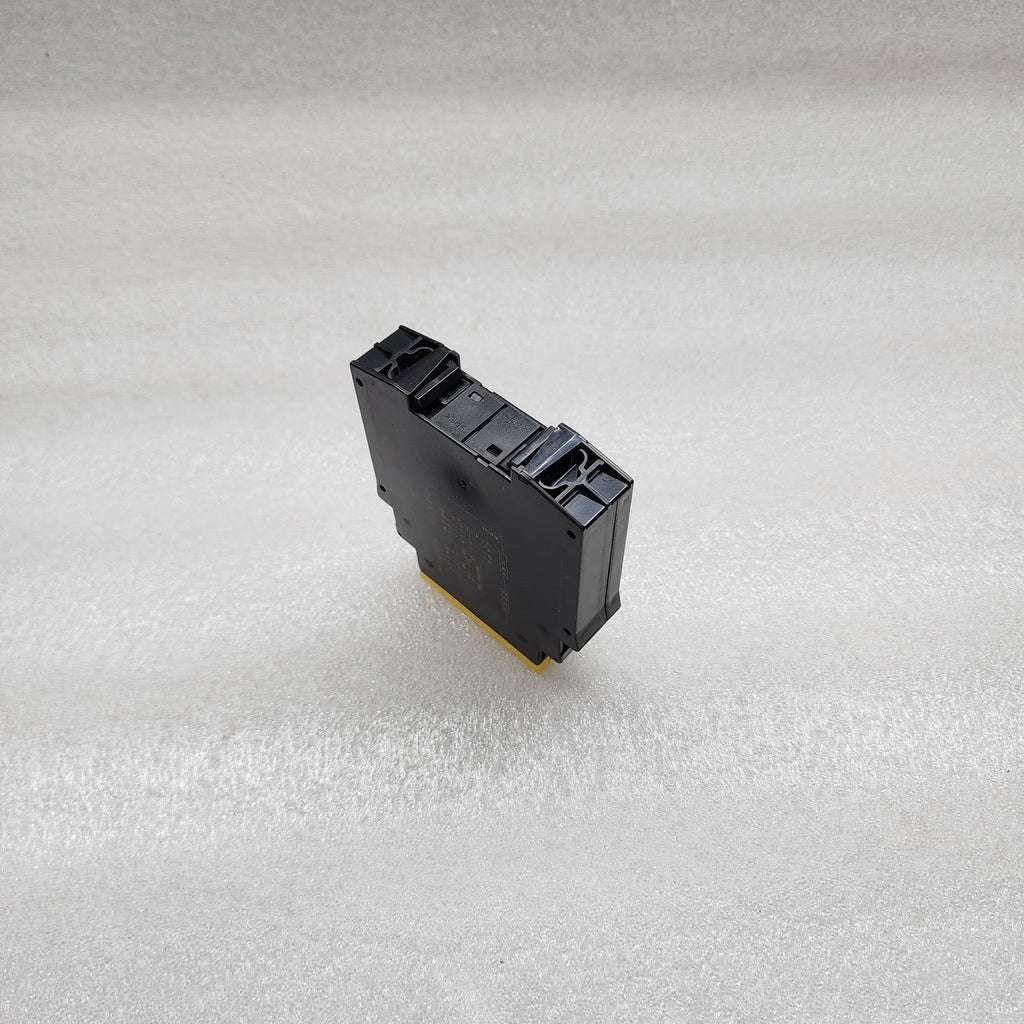 MOELLER ESR4-NO-31 SAFETY RELAY