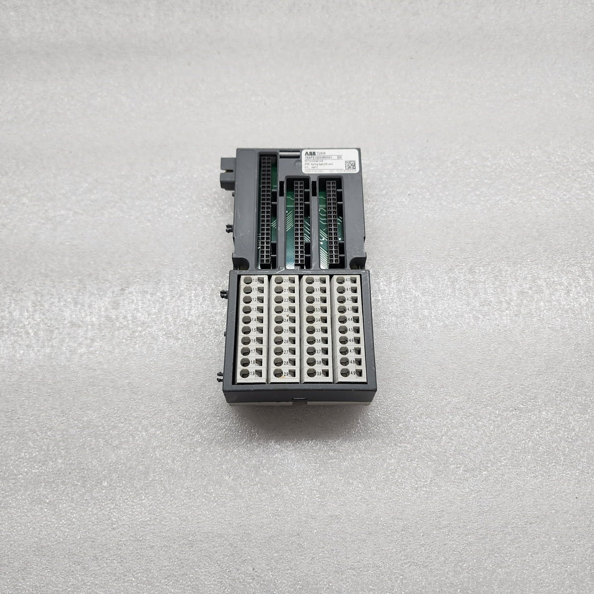 ABB TU516 I/O TERMINAL UNIT 1SAP212000R0001