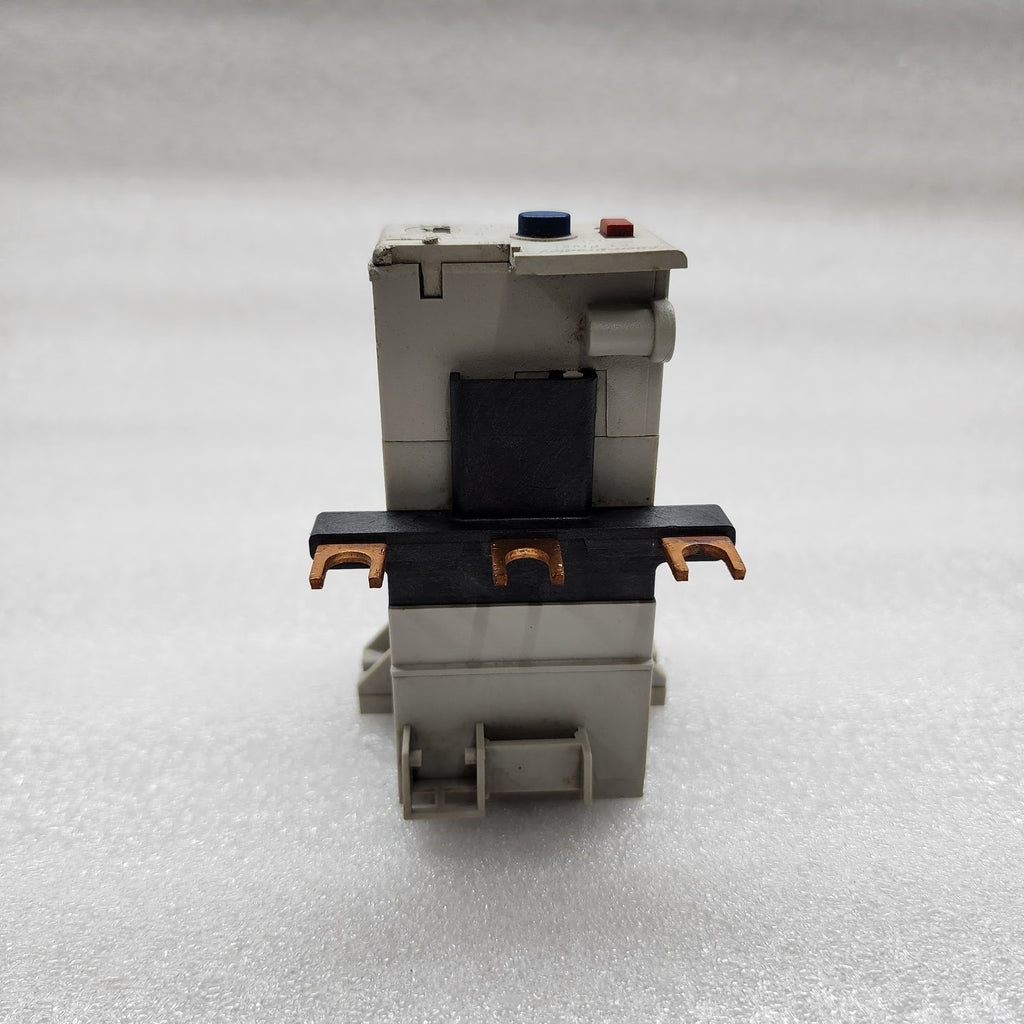 ALLEN BRADLEY CAT 592-EEEC THERMAL OVERLOAD RELAY 5.4-27A