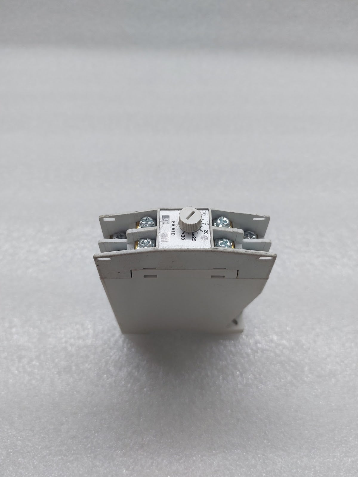 EAPL A1D1-X  TIMER 24-240VAC/24-220VDC