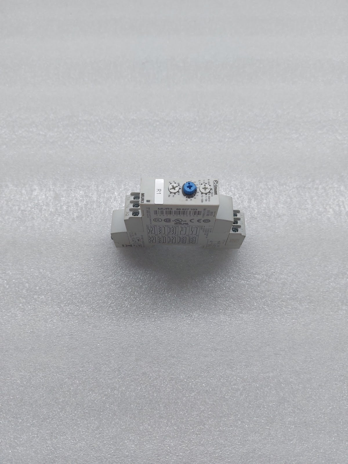 CROUZET MUR3 CHRONOS 2 RELAY TIMER 88827103 12-240V AC/DC
