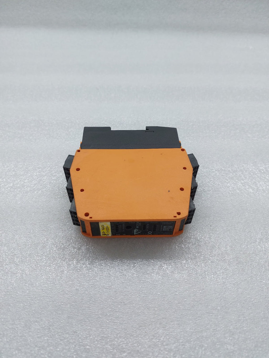 IFM AC2257 INTERFACE CONTROL CABINET MODULE