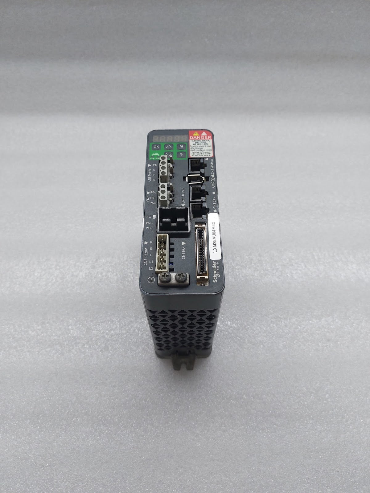 LXM28AU04M3X MOTION SERVO DRIVE LEXIUM 28