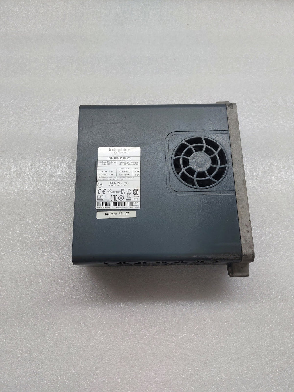LXM28AU04M3X MOTION SERVO DRIVE LEXIUM 28