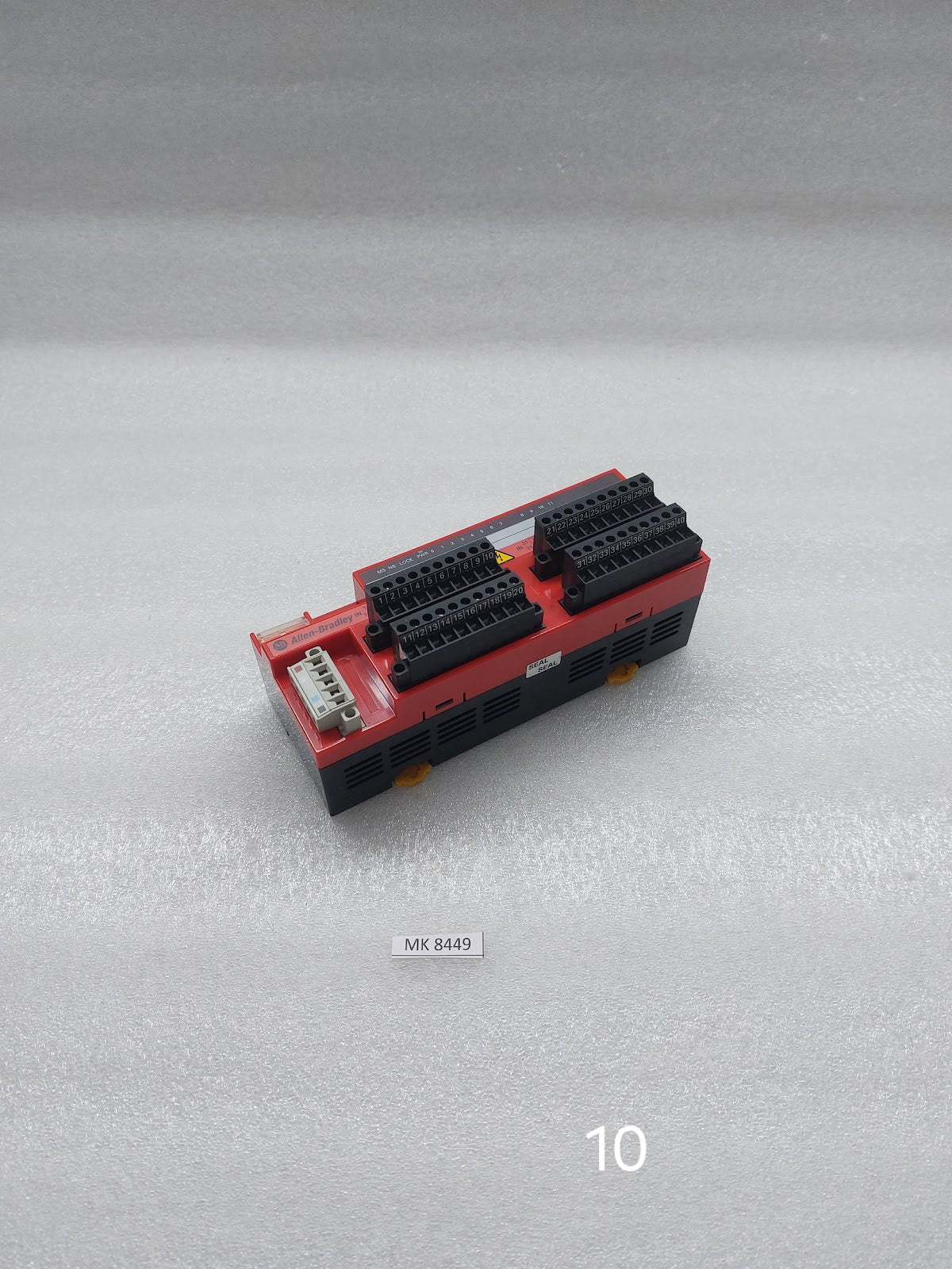 ALLEN BRADLEY 1791DS-IB12 GUARD I/O DEVICE NET SAFETY MODULE