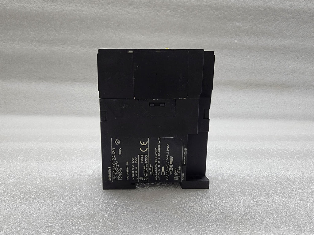 SIEMENS 7PU4340-2AJ30 TIMER RELAY 100-127V