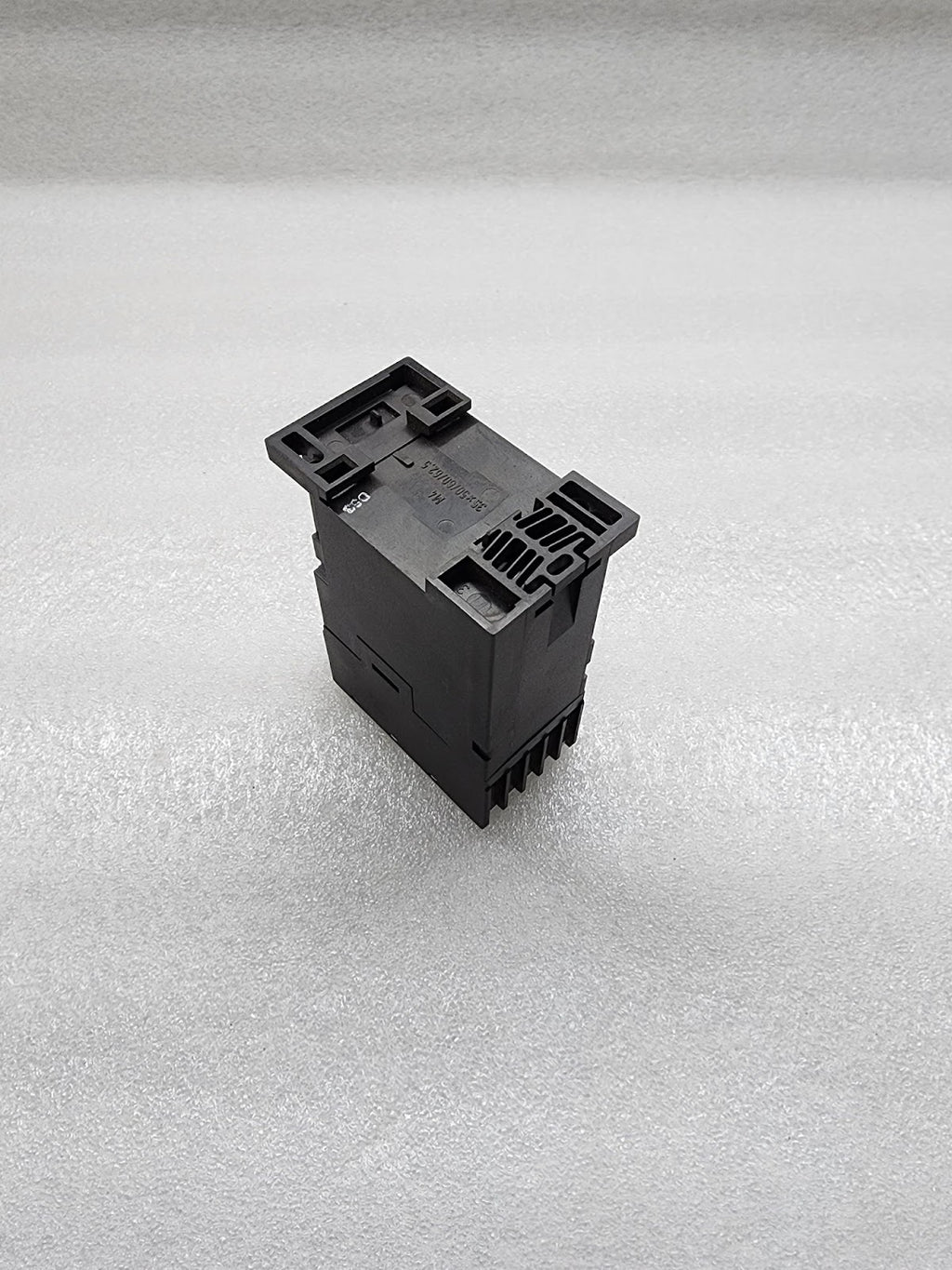 SIEMENS 7PU4340-2AJ30 TIMER RELAY 100-127V