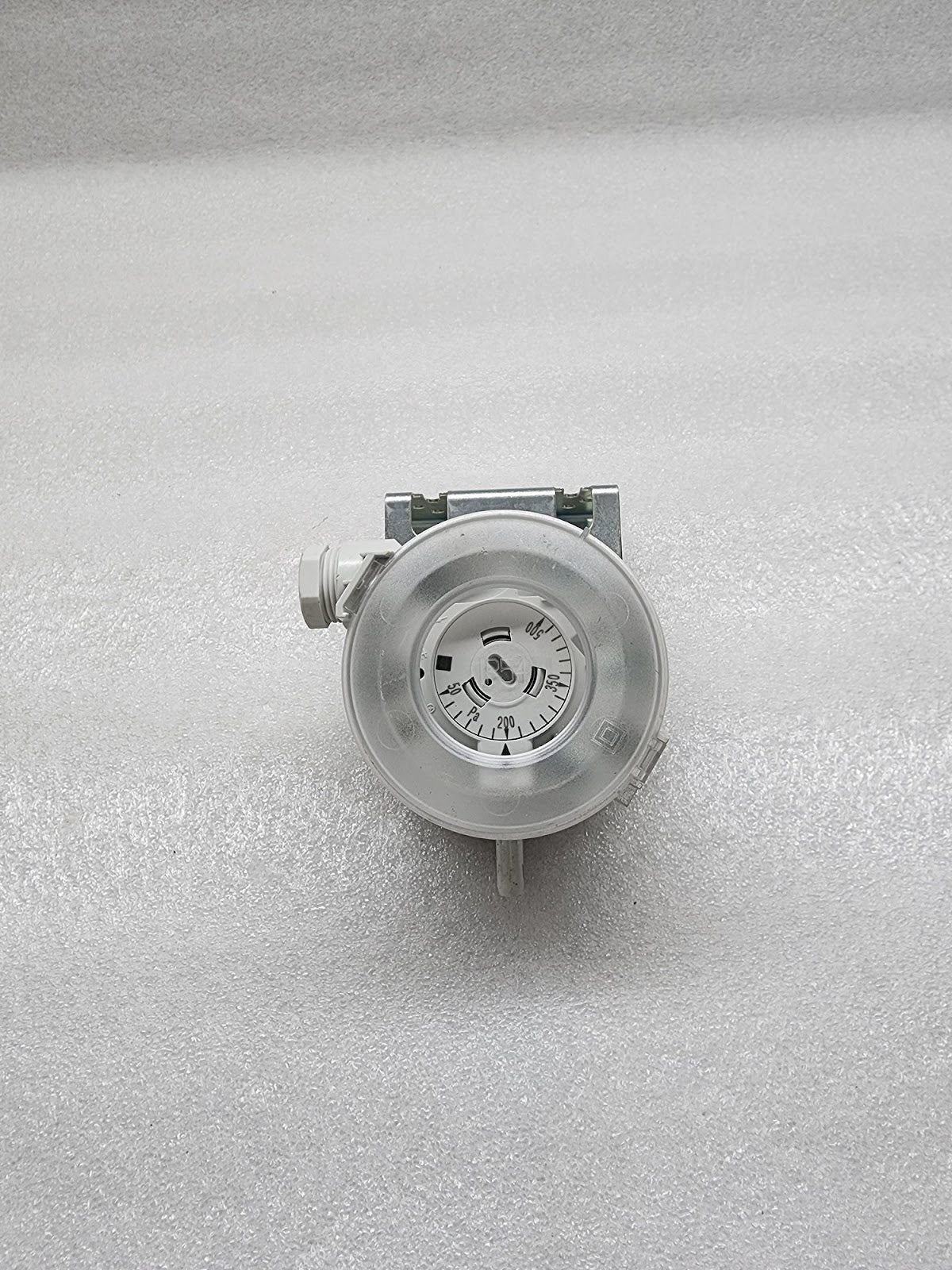 SIEMENS QBM81-5 DIFFERENTIAL PRESSURE MONITOR 131121A