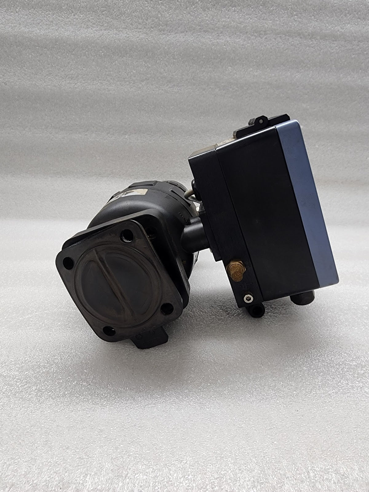 BURKERT SIDE CONTROL 1067 FLUID CONTROL SYSTEMS 00550682
