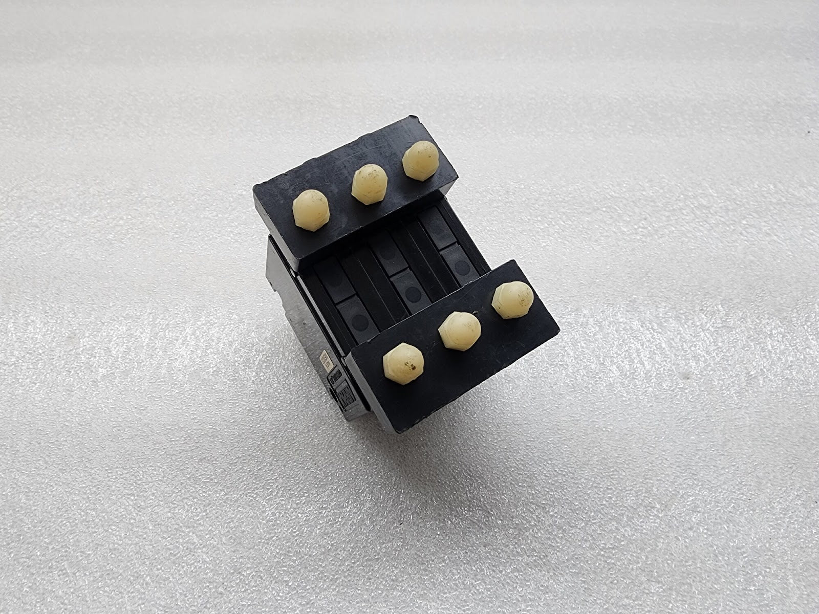 9642 3-POLE CIRCUIT BREAKER 45A