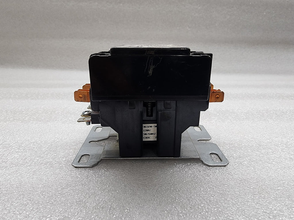 FASCO C3M40B 3-POLE MAGNETIC CONTACTOR 120V