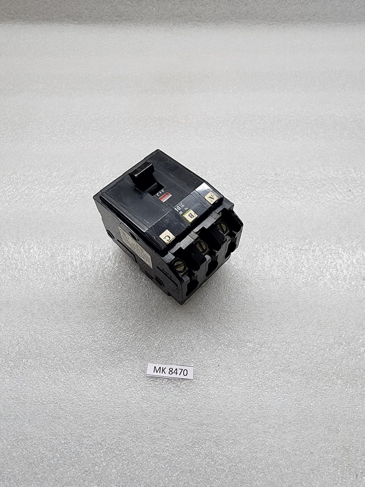 SQUARE D MJ-861 3-POLE CIRCUIT BREAKER 60A