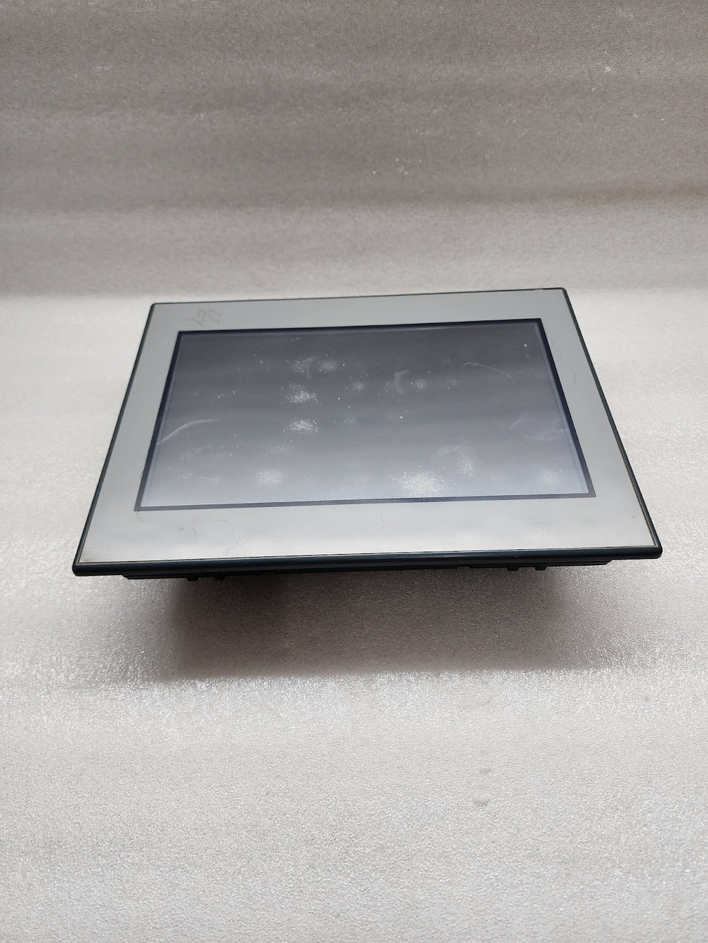 PROFACE PFXGE4501WAD HMI GC-4501W 24VDC