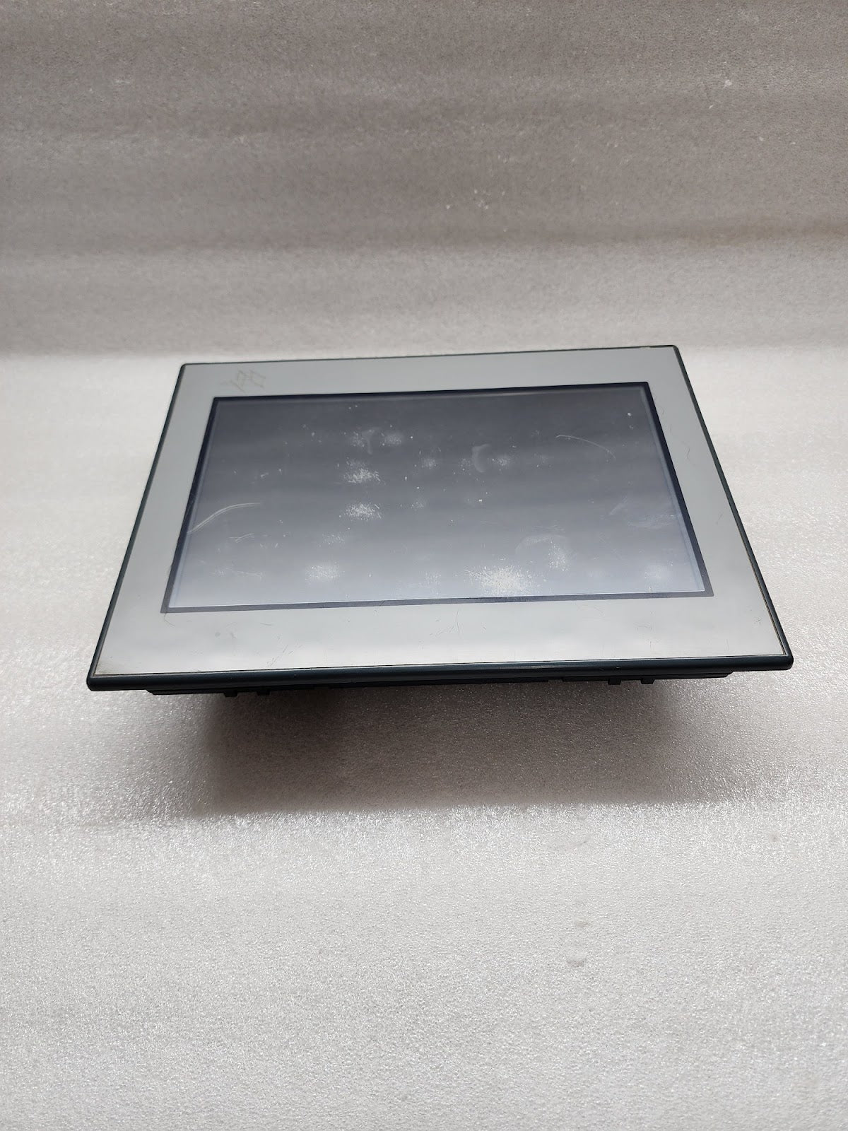 PROFACE PFXGE4501WAD HMI GC-4501W 24VDC