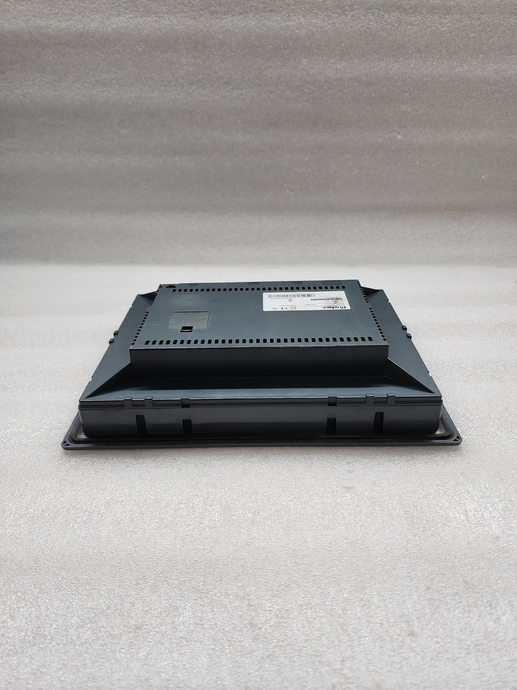 PROFACE PFXGE4501WAD HMI GC-4501W 24VDC