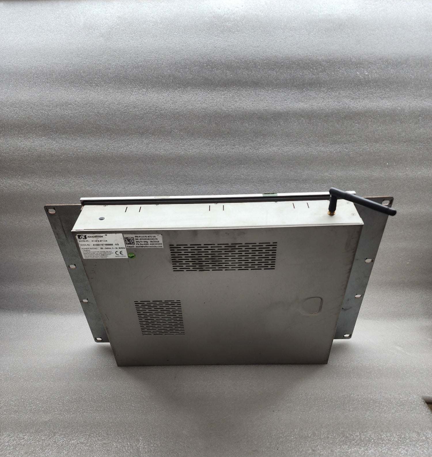 AXIOMTEK P1157S-871-US TOUCH PANEL PC 100-240VAC