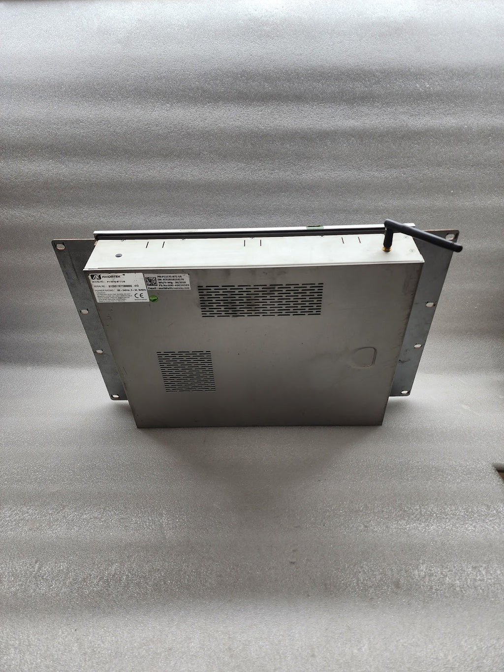 AXIOMTEK P1157S-871-US TOUCH PANEL PC 100-240VAC