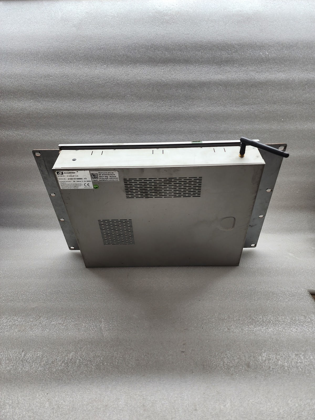 AXIOMTEK P1157S-871-US TOUCH PANEL PC 100-240VAC