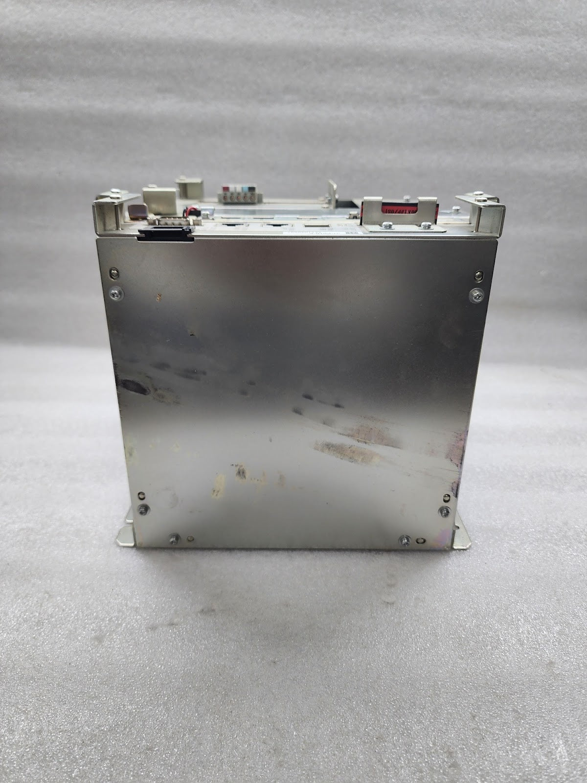 YASKAWA JZNC-YRK51-1E ROBOT CPU SERVO DRIVE R15517-306-5