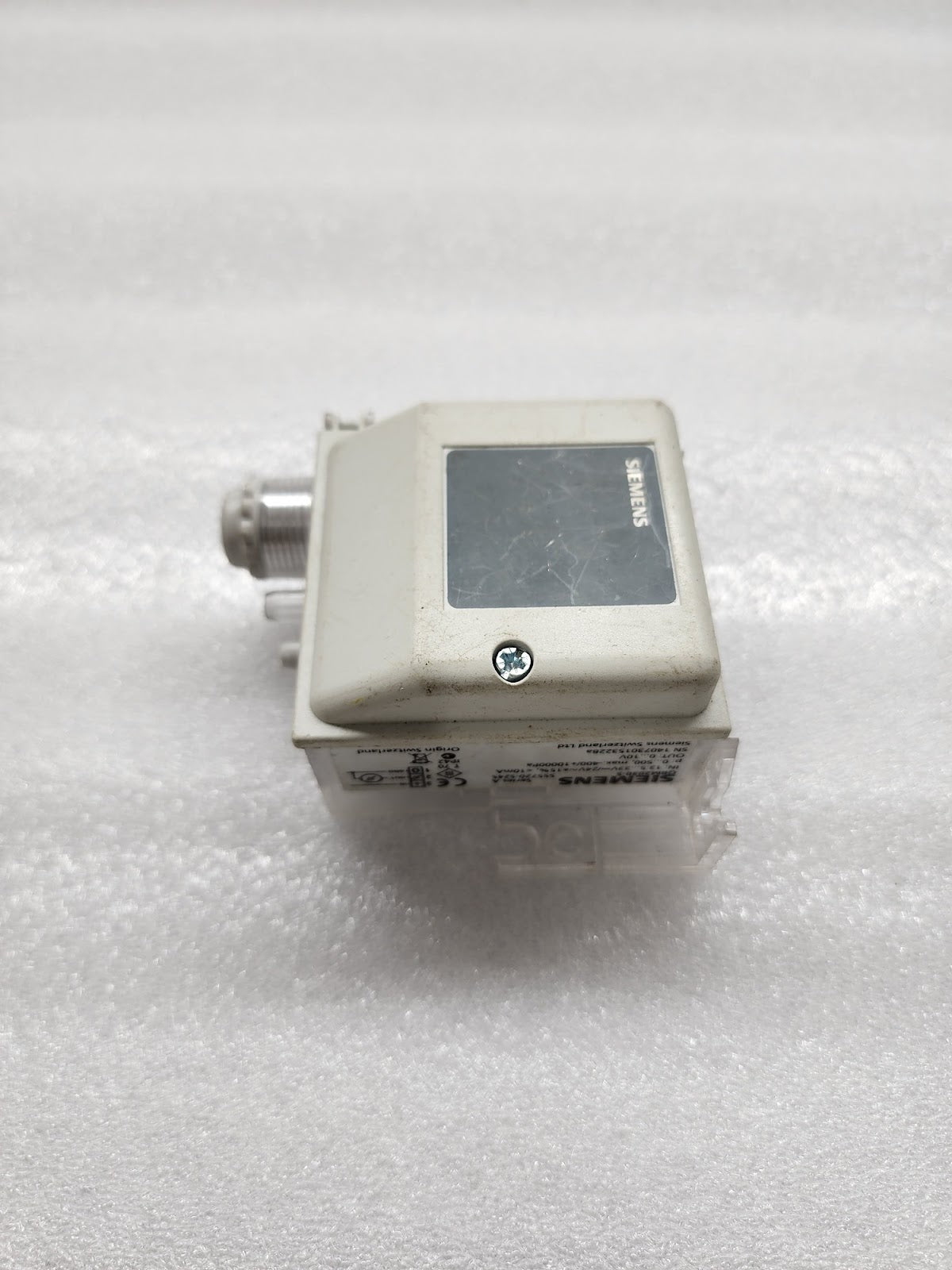 SIEMENS QBM2030-5 DIFFERENTIAL PRESSURE SENSOR